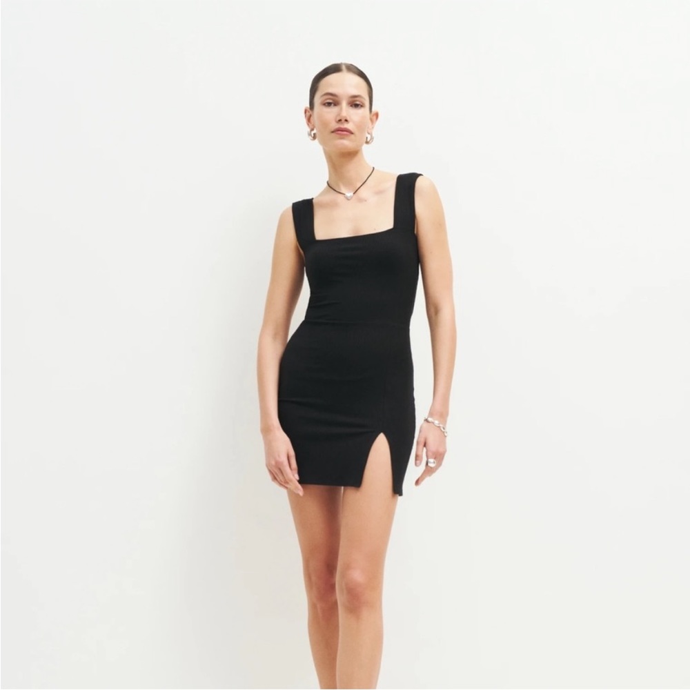 NWOT Reformation Laurena Knit Dress Black Small - Picture 4 of 12